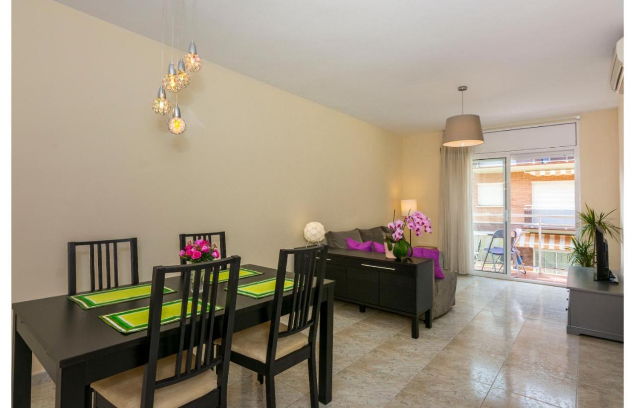 Homeholidaysrentals Salvador Pineda de Mar Dış mekan fotoğraf